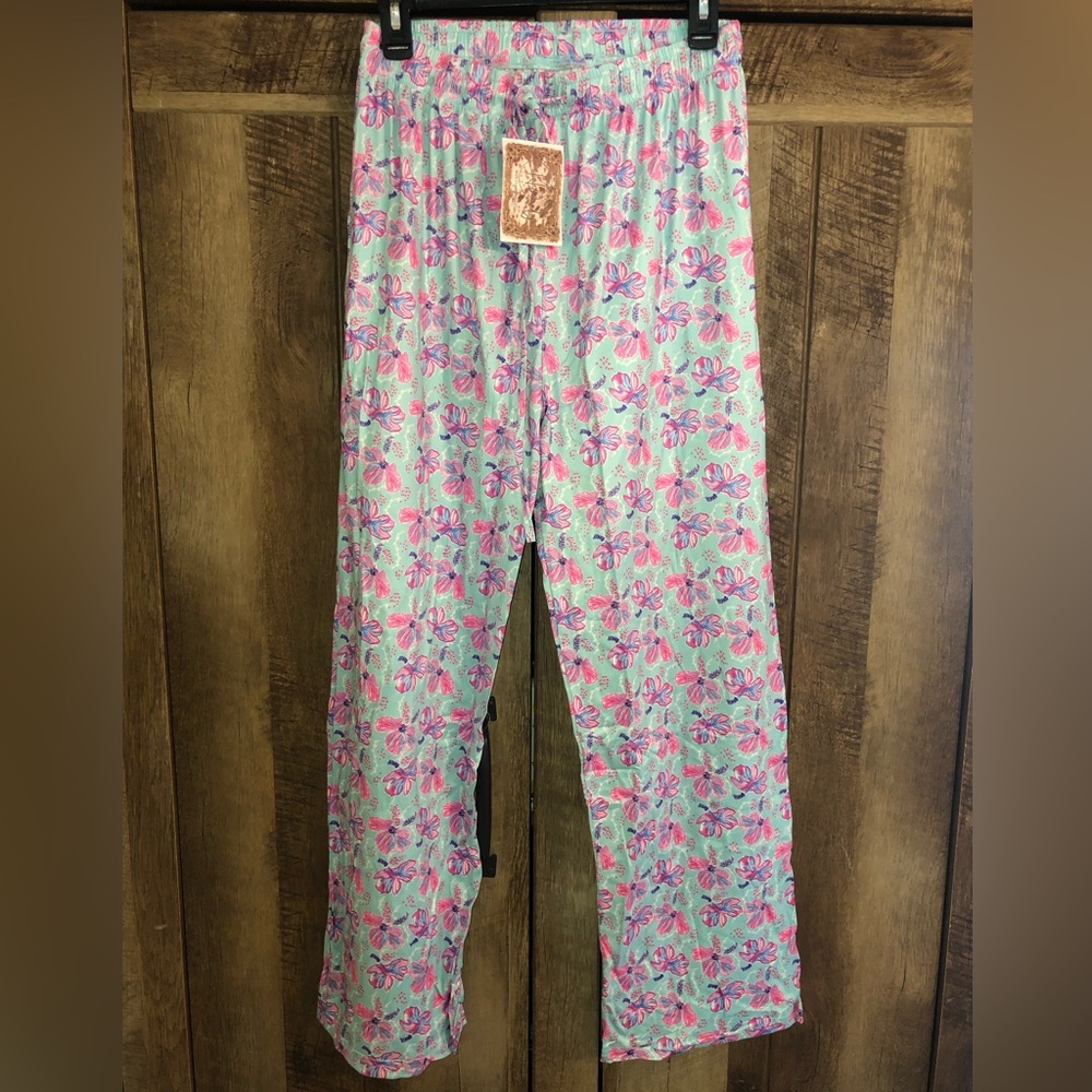 NWT Hibiscus Flower Pajama Pants